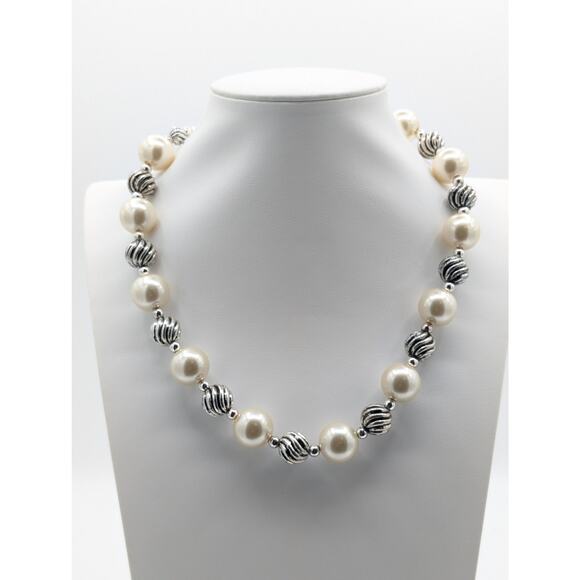 16mm Acrylic Faux Pearl Swirl Silver Tone Bead Choker 17.5"-20.5" Necklace - Picture 1 of 5